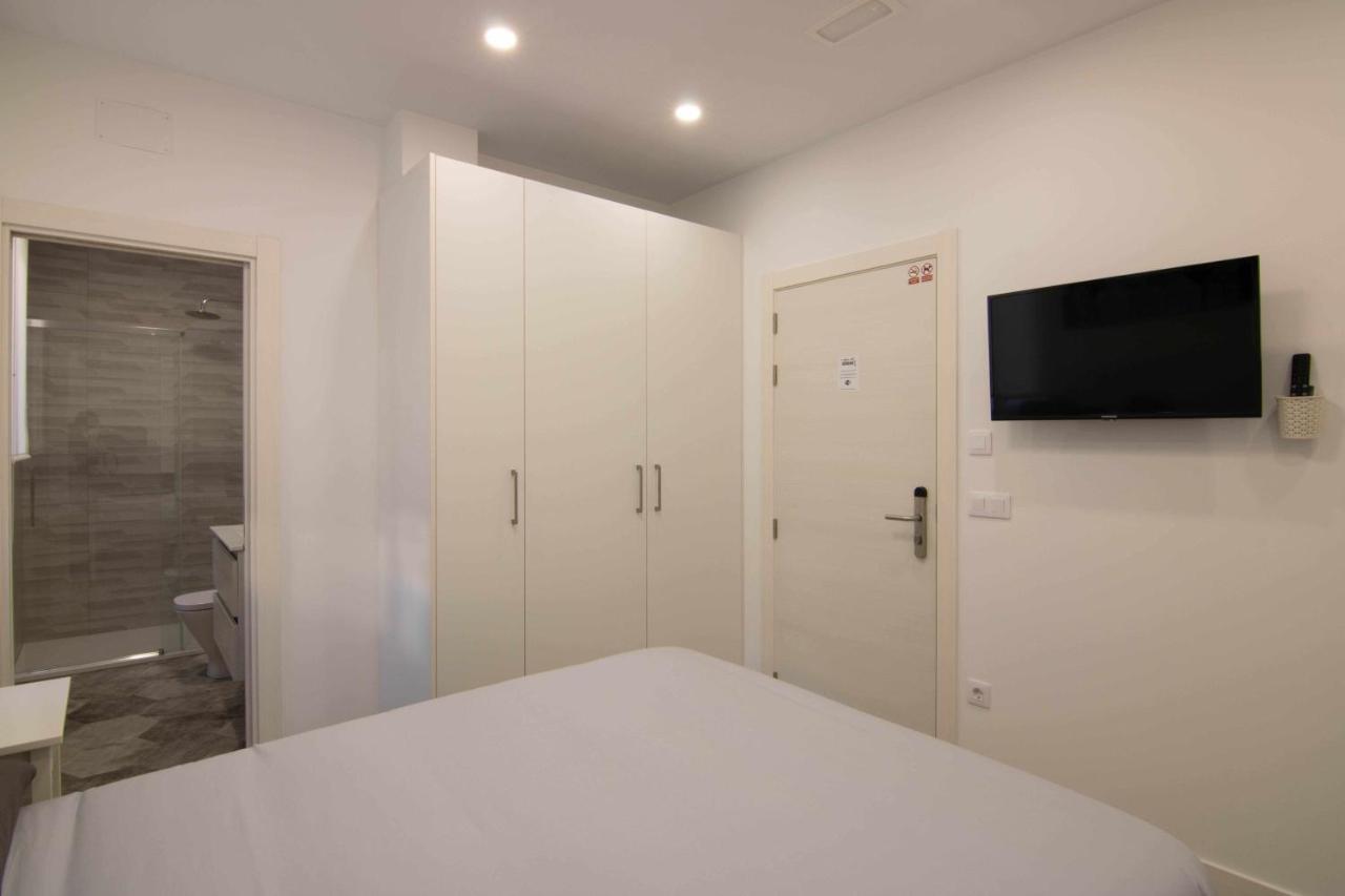 Suite Oslo Leon Exterior photo